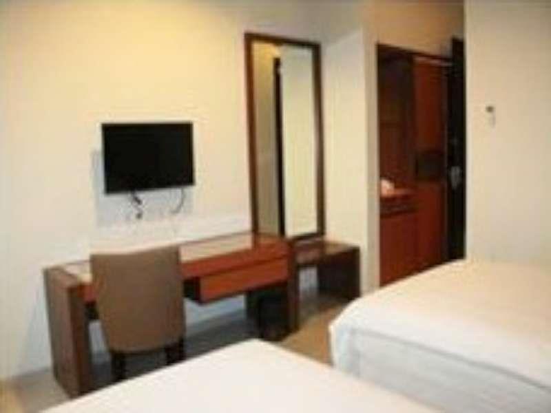 The Summit Siliwangi Hotel Bandung Exterior foto